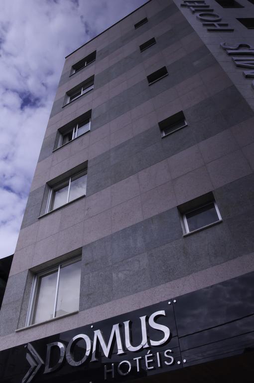 Hotel Domus Итабира Екстериор снимка